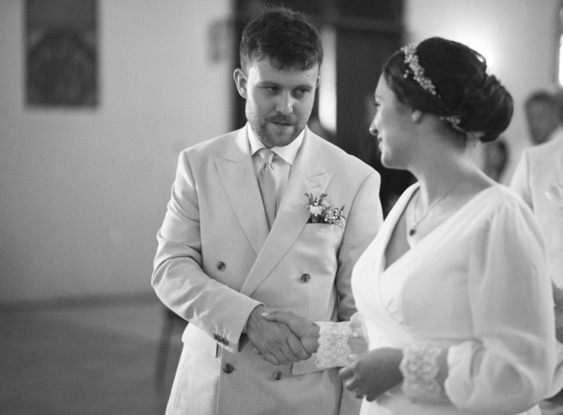 Darija - Farba šiat: Ivory, Veľkosť šiat: 40, Typ viazania: Šnurovačka