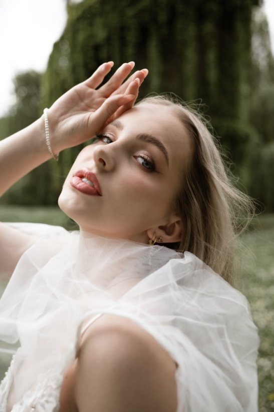Adele - Farba šiat: Ivory, Veľkosť šiat: 34, Typ viazania: Zips