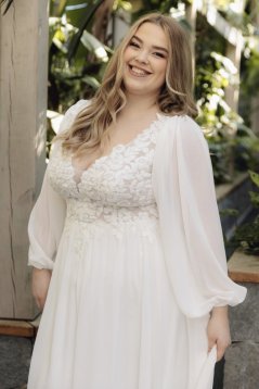 LAURA
