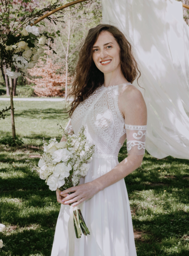 Ruth - Farba šiat: Ivory, Veľkosť šiat: 32, Typ viazania: Zips