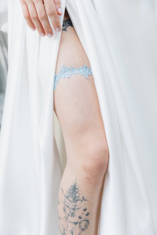 Svadobný podväzok modrý - Podväzok: Menší