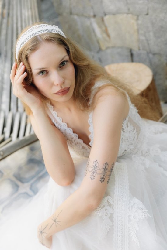 látková čelenka
