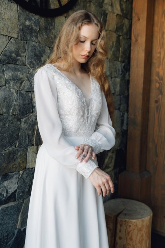 AGNES - Farba šiat: Ivory, Veľkosť šiat: 44