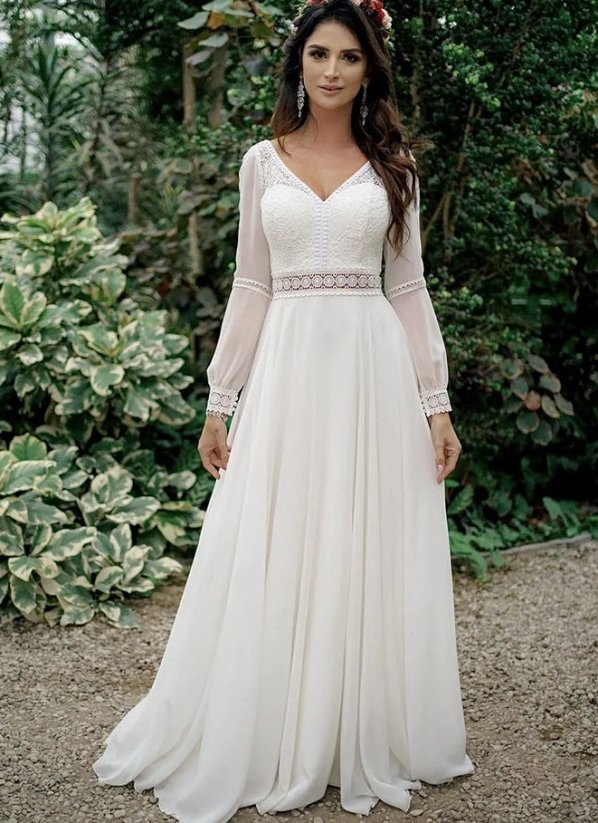 Elvíra - Farba šiat: Ivory, Veľkosť šiat: 38, Typ viazania: Šnurovačka