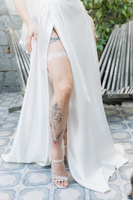 Svadobný podväzok - ivory - Podväzok: Menší