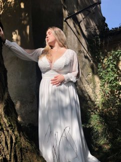 Lívia PLUS SIZE